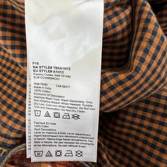 Timberland men’s regular fit plaid button front shirt - Picture 9 of 10